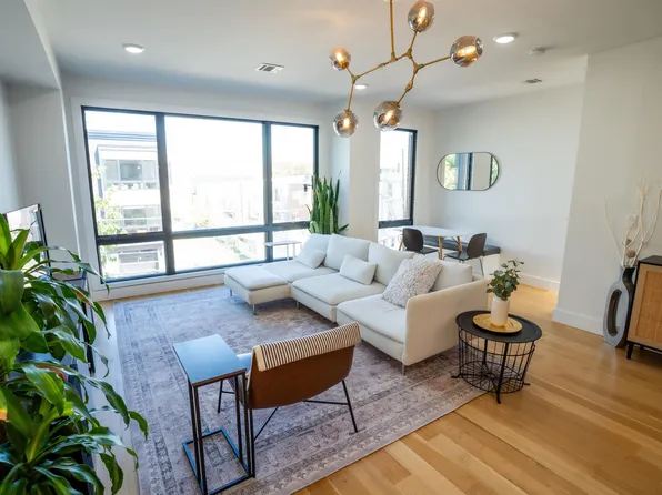 11 Irving Street image 2 of 21