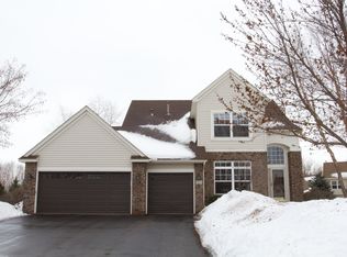 9433 Esk Ln, Inver Grove Heights, MN 55077