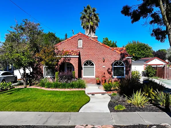1635 W Harding Way, Stockton, CA 95203