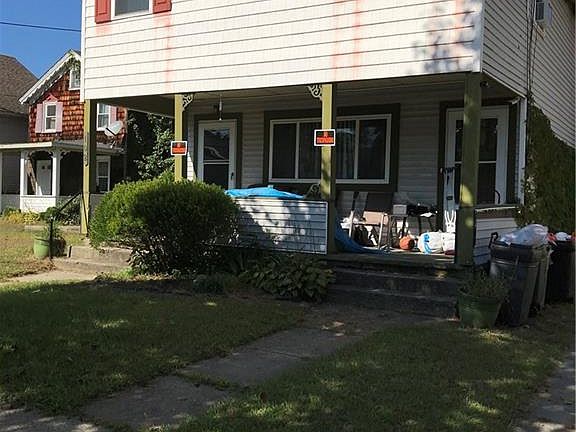2nd image of 102 Sullivan St