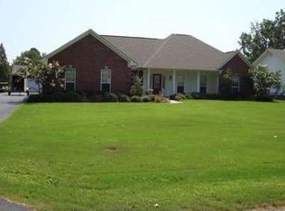 1411 Arcadian Hills Dr, White Hall, AR 71602