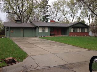 2123 S 110th St, Omaha, NE 68144