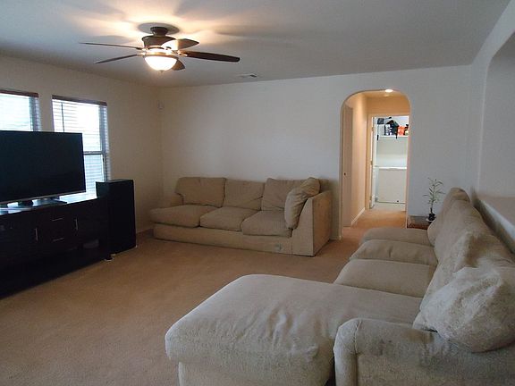 2nd image of 1307 Sweet Ln