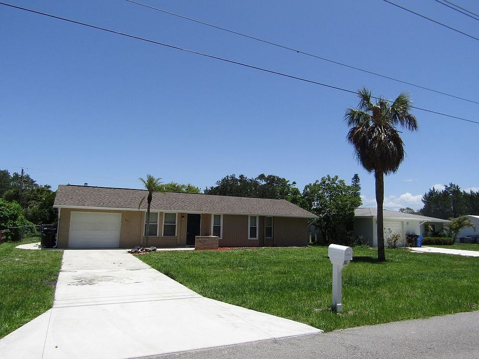 1st image of 921 Gulf Coast Blvd