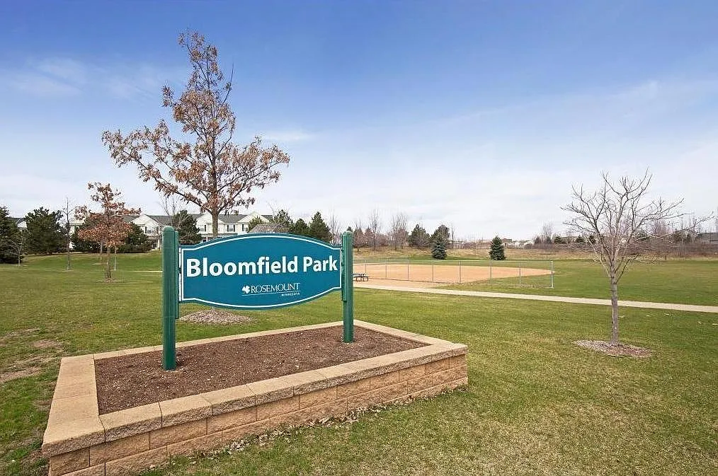 3 bed, 1.5 bath, 1824 sqft, $2,495 — Photo 1