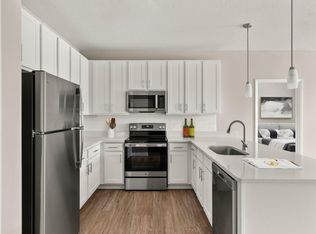Crosstown Walk, Tampa, FL 33619