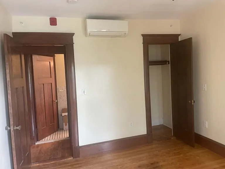 185 Pine St — Photo 18