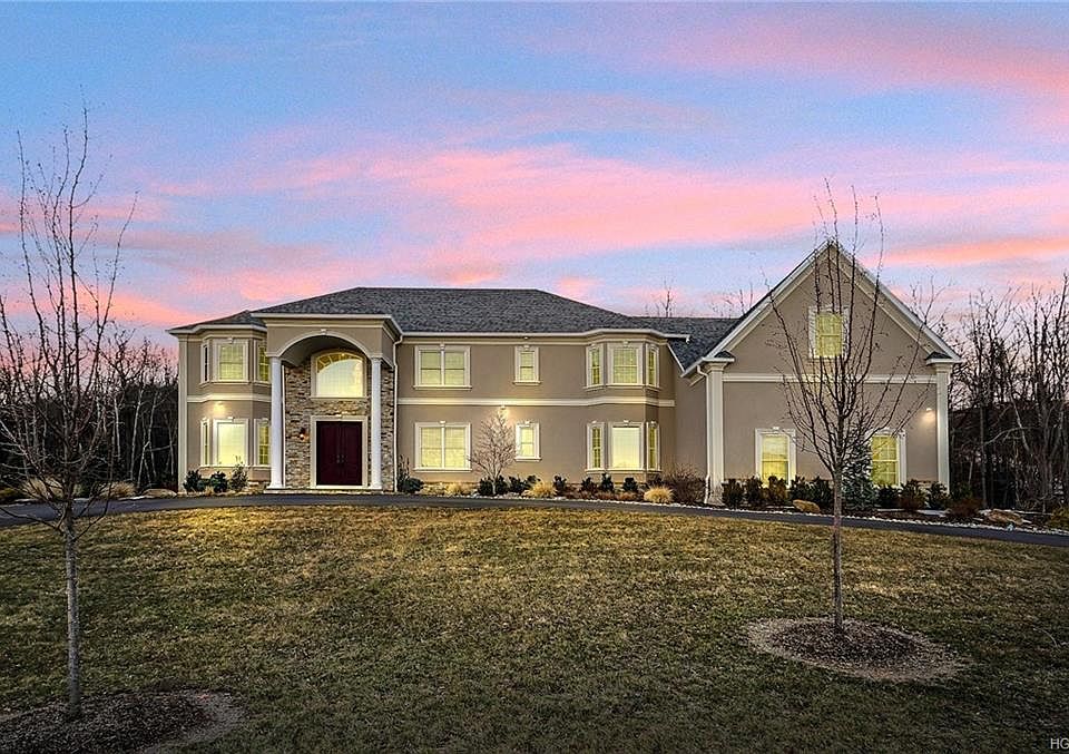 1st image of 335 Pleasant Hill Dr