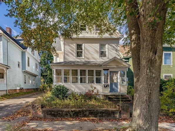 73-75 Pearl St, Holyoke, MA 01040