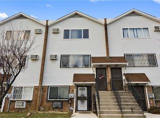 119 White Plains Rd, Bronx, NY 10473