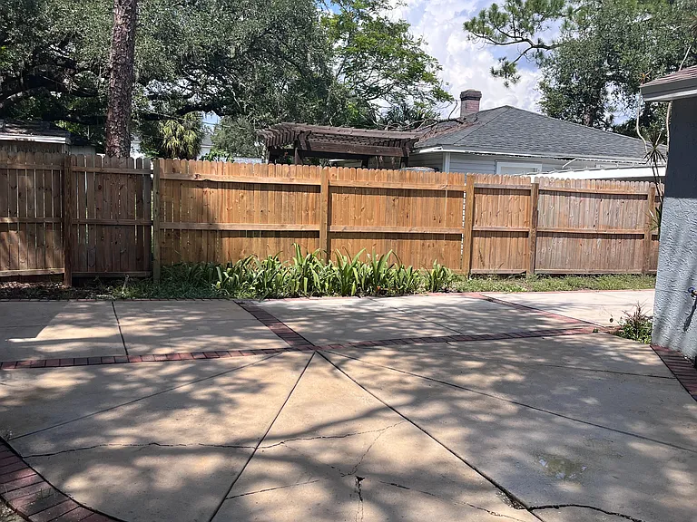 4401 W Sevilla St — Photo 16