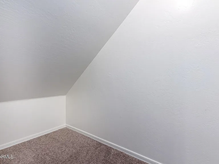 2343 E Sunland Ave — Photo 11