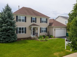 2442 Trailside Ln, Wauconda, IL