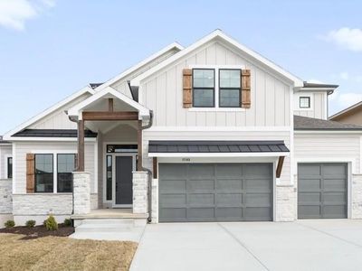 17183 S Heatherwood St, Olathe, KS, 66062