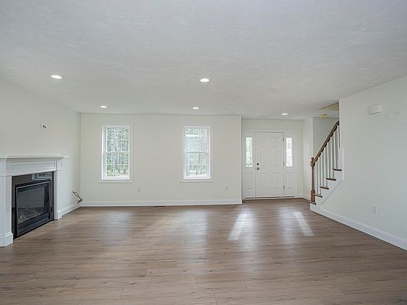 2nd image of LOT 5 Round St