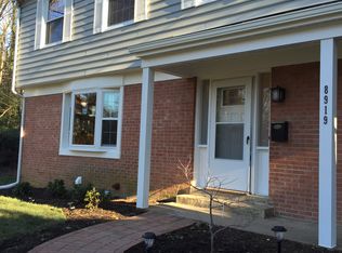 8919 Maurice Ln, Annandale, VA 22003