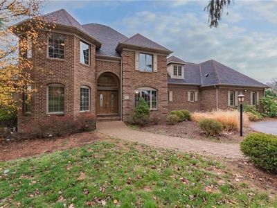 701 Lindwood Dr, Greensburg, PA, 15601