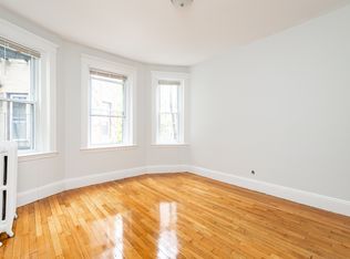 49 Worthington St, Roxbury Crossing, MA 02120