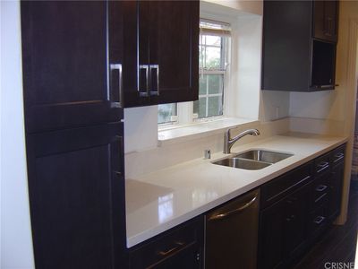 6121 Lindley Ave, Reseda, CA, 91335