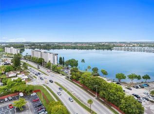 Wilshire Condo, North Miami Beach, FL 33179