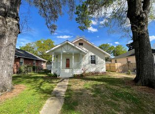 27 Oak St NE, Rome, GA 30161