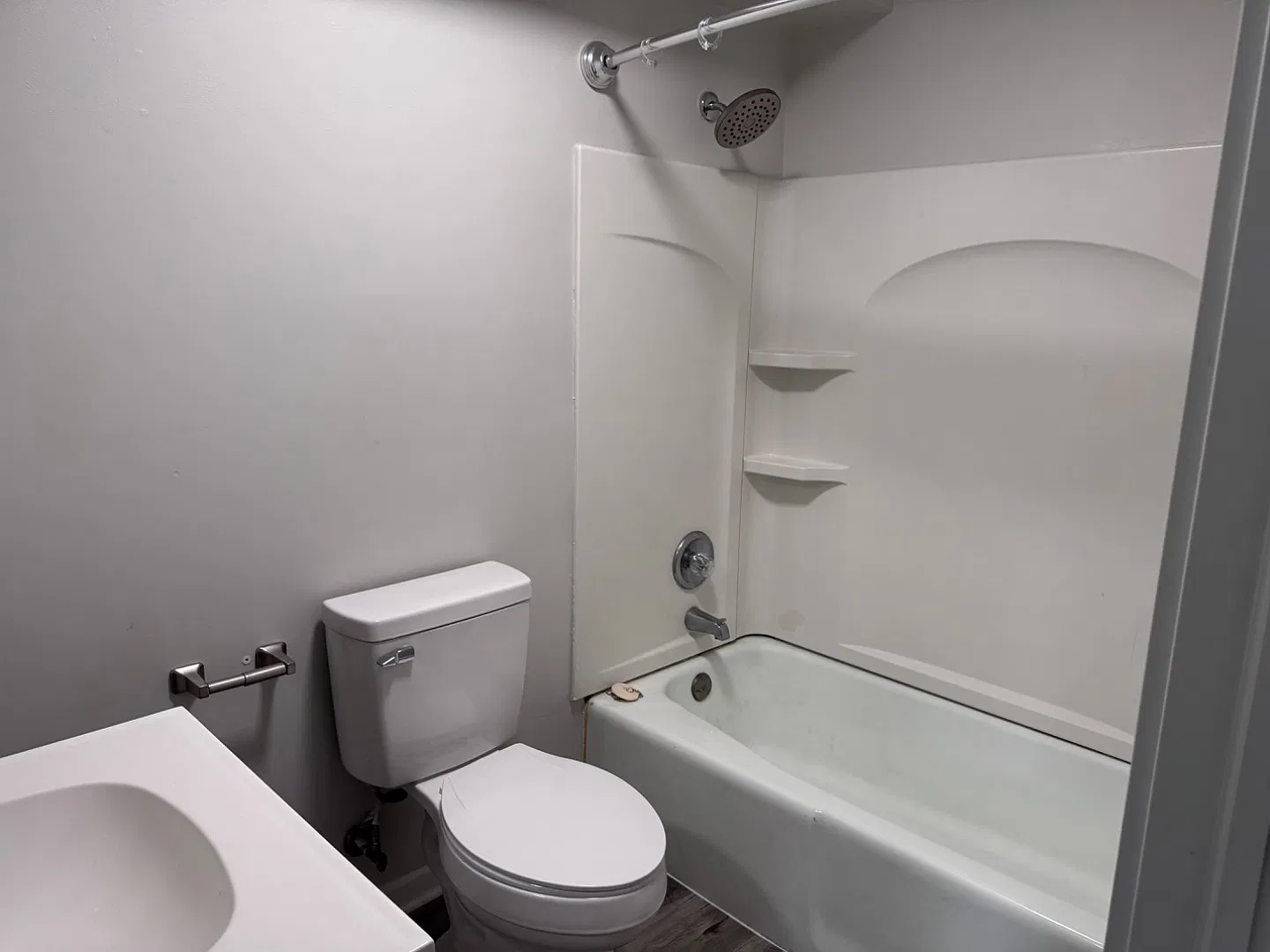 103 S 7th St - 103.5 — Photo 2