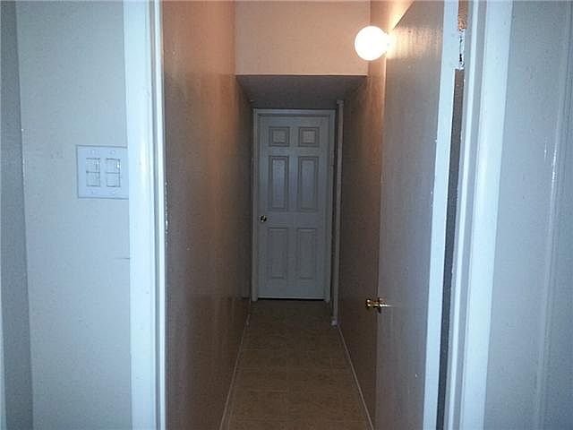 1st image of 10068 Newcastle Dr