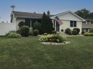 3505 Strong Pl, Highland, IN 46322