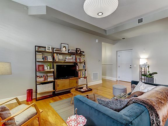 2525 College St Jacksonville-MLS_Size-00