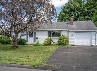 40 Sterling Dr, Berlin, CT 06037