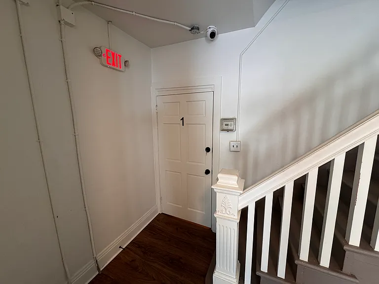 720 Lehman Street — Photo 7