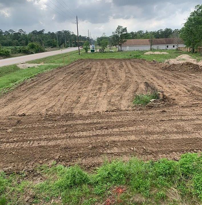 1st image of 11203 Garrett Rd