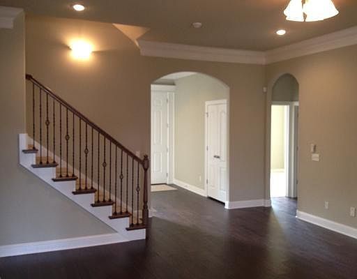 4th image of 3400 SW 8th St