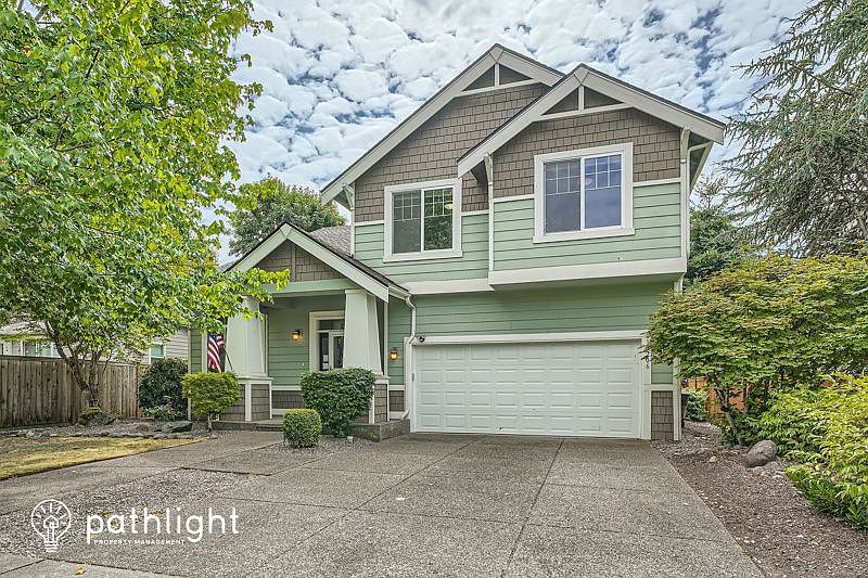 1st image of 12206 185th Ave E