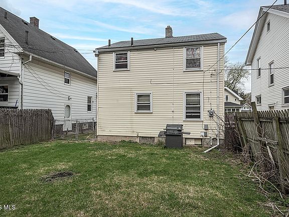 4th image of 4048 Asbury Dr
