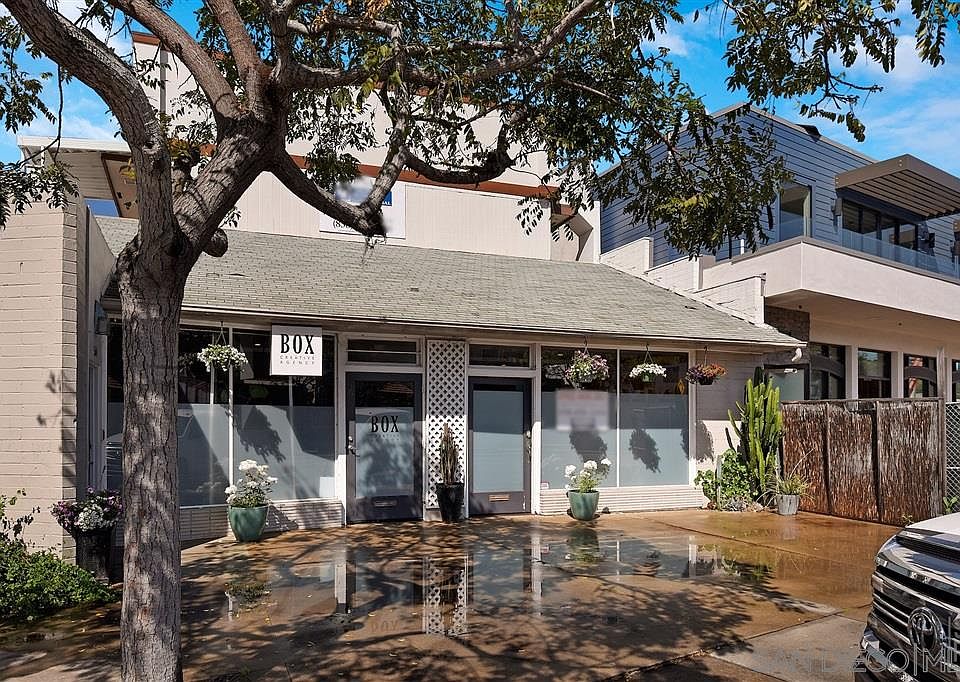 1st image of 5644-48 La Jolla Blvd