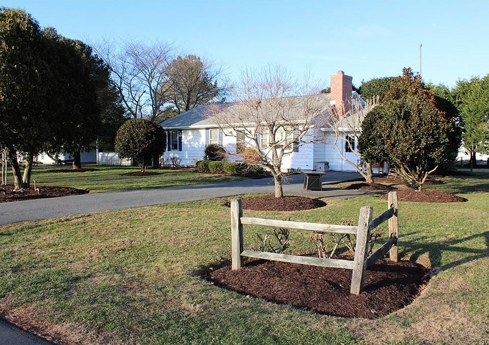 1st image of 109 Chesapeake Dr