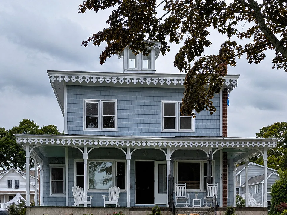 71 S Washington Ave E