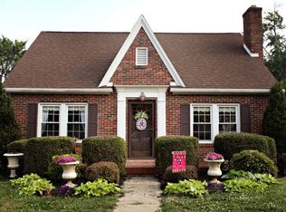275 W 5th St #C, Calhoun, KY 42327