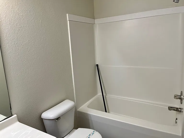 1619 RT Dunn Drive — Photo 16