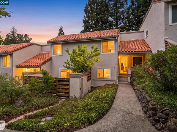 262 Paseo Bernal, Moraga, CA 94556