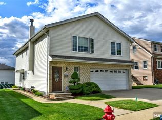 31 Leo Pl, Lodi, NJ 07644