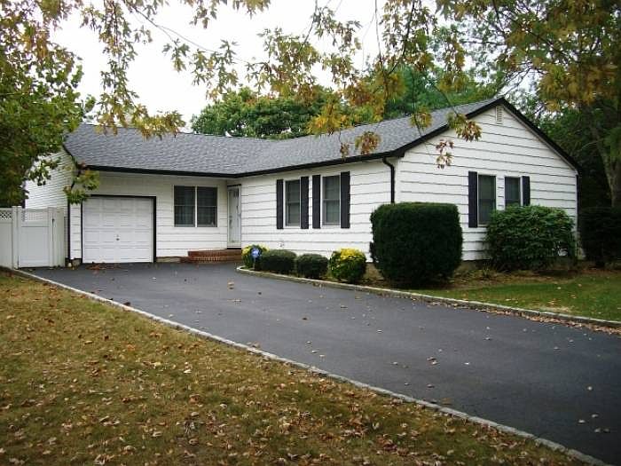 77 Tremont Ave, Medford -