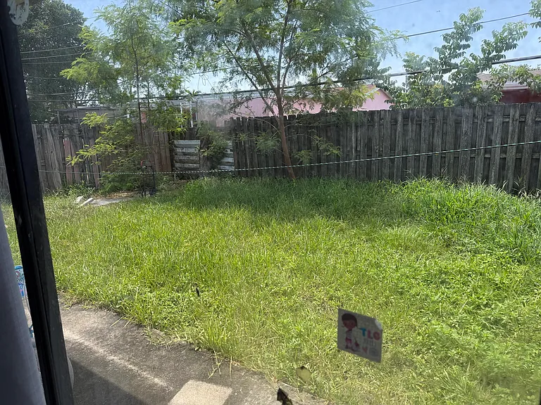 7824 Pembroke Rd — Photo 9
