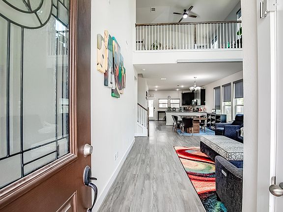 4th image of 15912 Cadoz Dr
