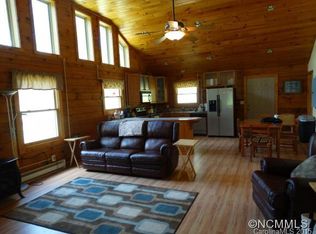 565 Mullin Hill Rd, Spruce Pine, NC 28777