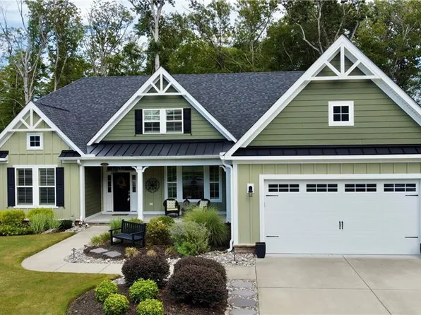 3020 Bill Black Ct, Virginia Beach, VA 23456