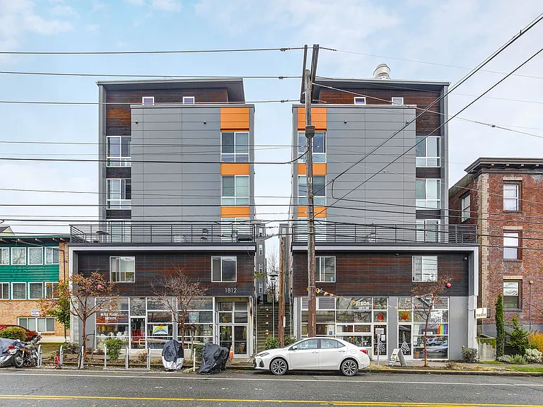 1806-1812 12th Ave Apartments — Photo 8