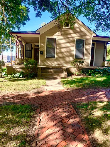 120 Olive St Photo 1
