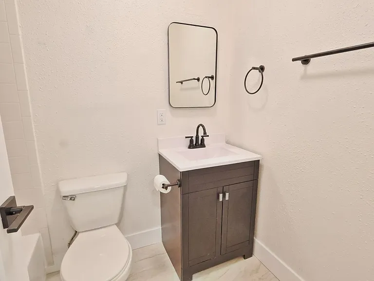 3021 Pestalozzi St #203 — Photo 13